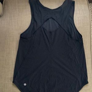 Lululemon active top